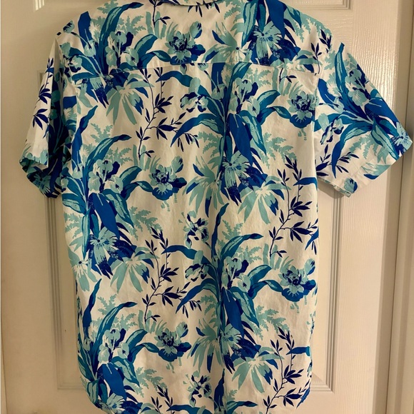 Columbia, size medium, white and blue Hawaiian print shirt - Picture 2 of 4